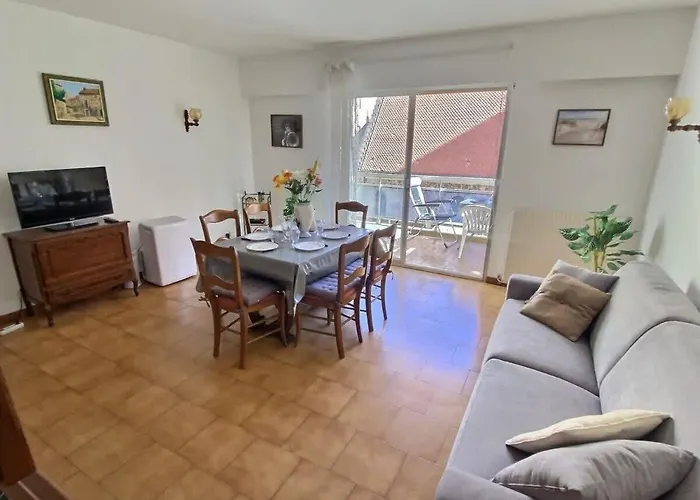 Casamea - T2 Spacieux, Wifi,Centre-Ville